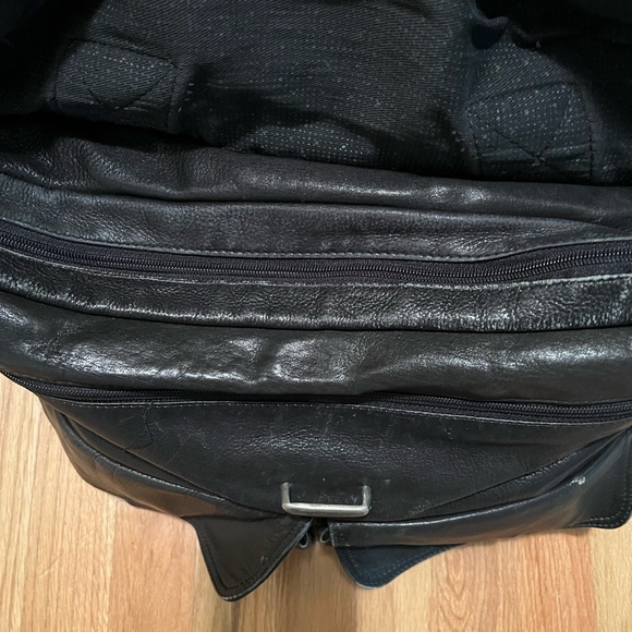 Kenneth Cole Crossbody Business Messenger bag - Picture 2 of 13